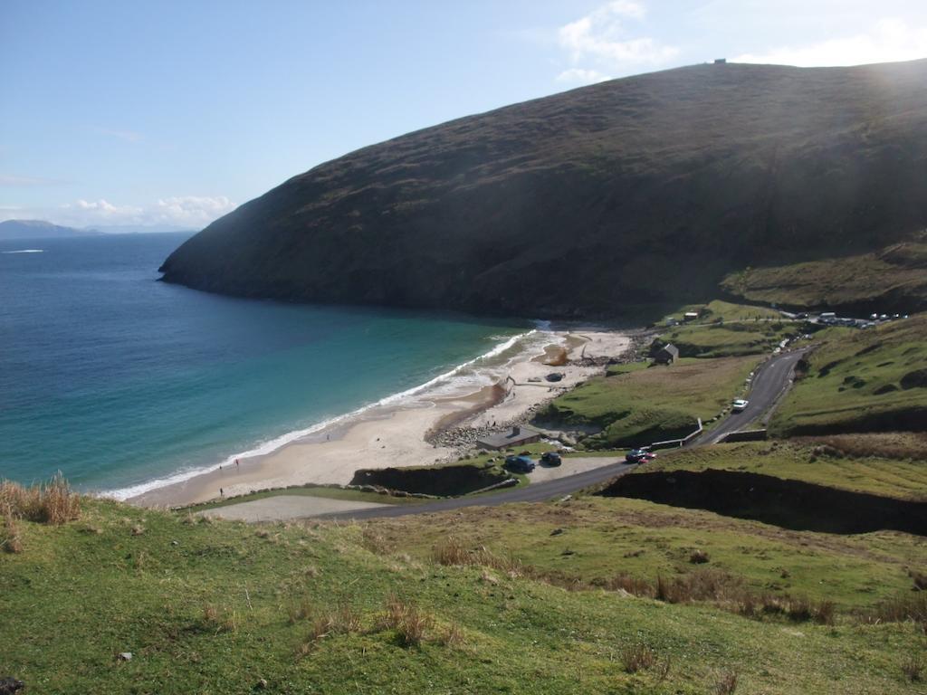Katie'S Cottage Achill Sound 客房 照片